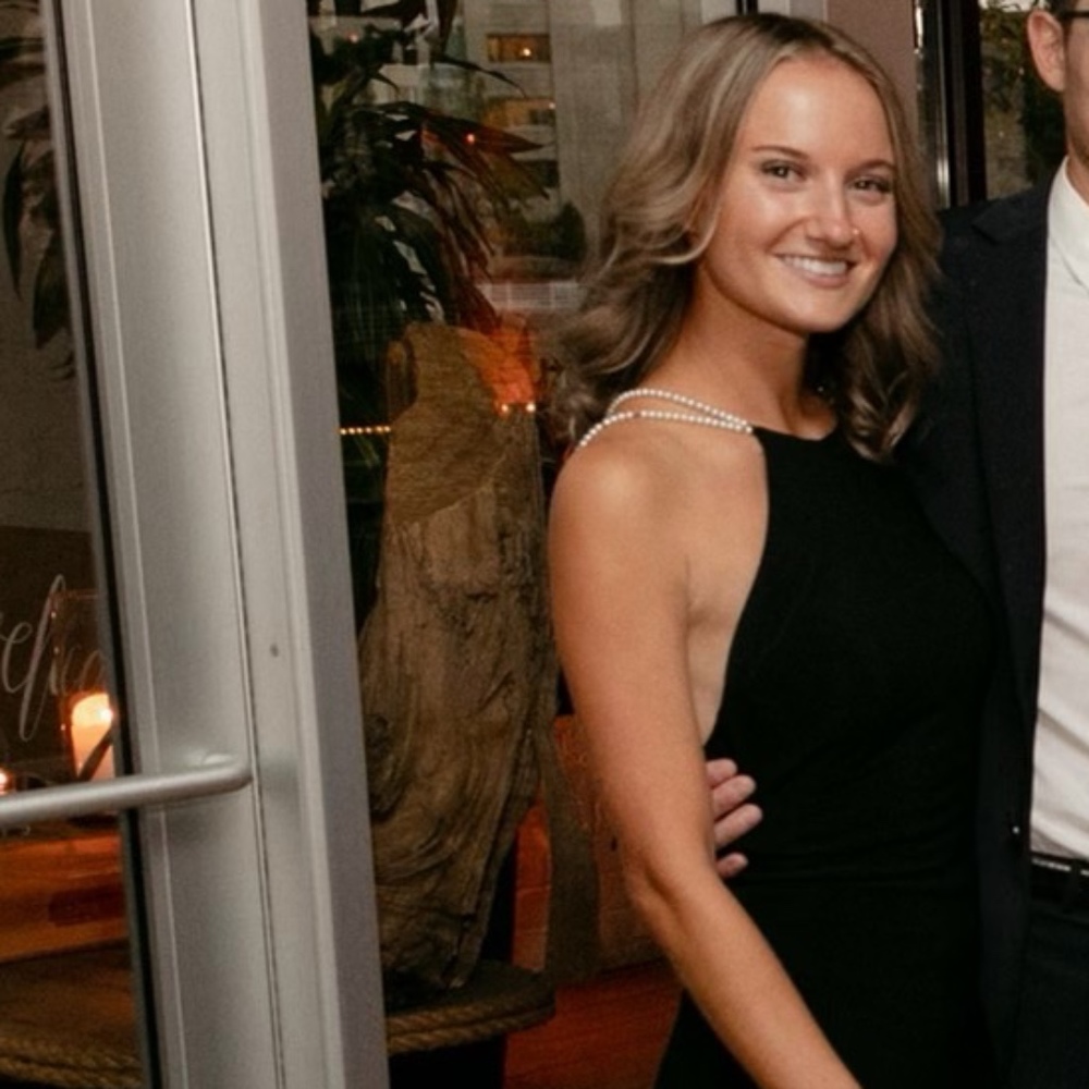 Meet your Posher, Gina